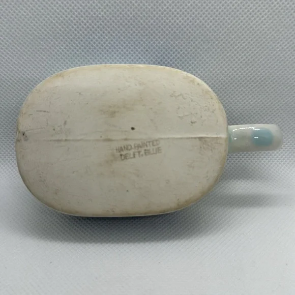 🫟3/$25🫟 Vintage Blue Delft nappy candle holder with windmills and floral design. - Picture 6 of 6